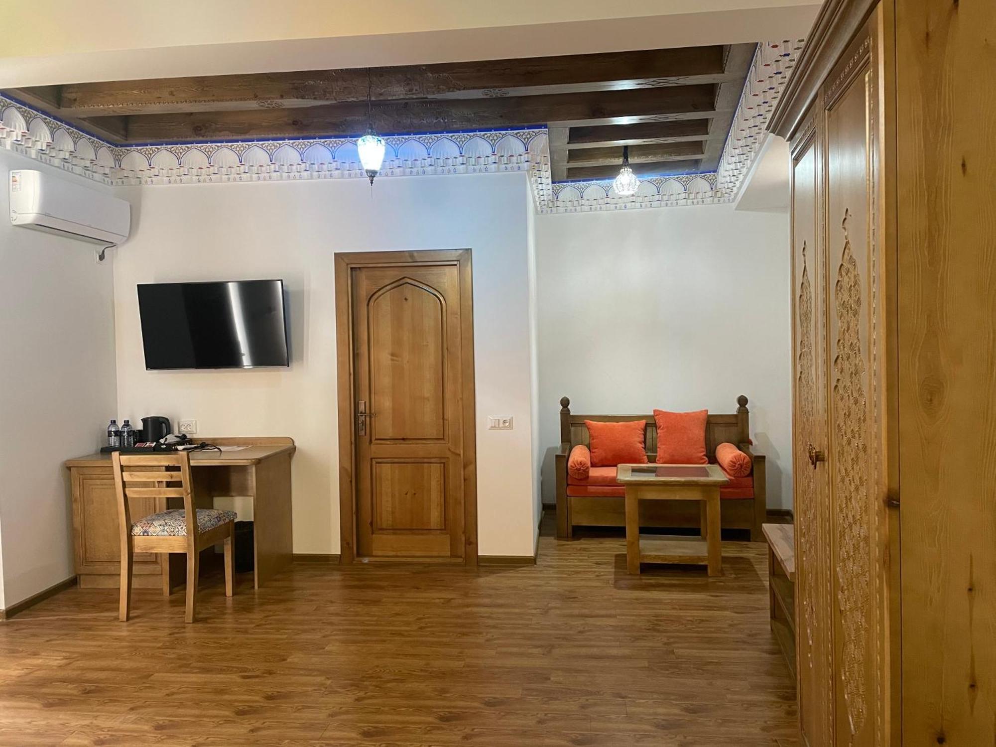 Istat Boutique Hotel Buhara Kültér fotó