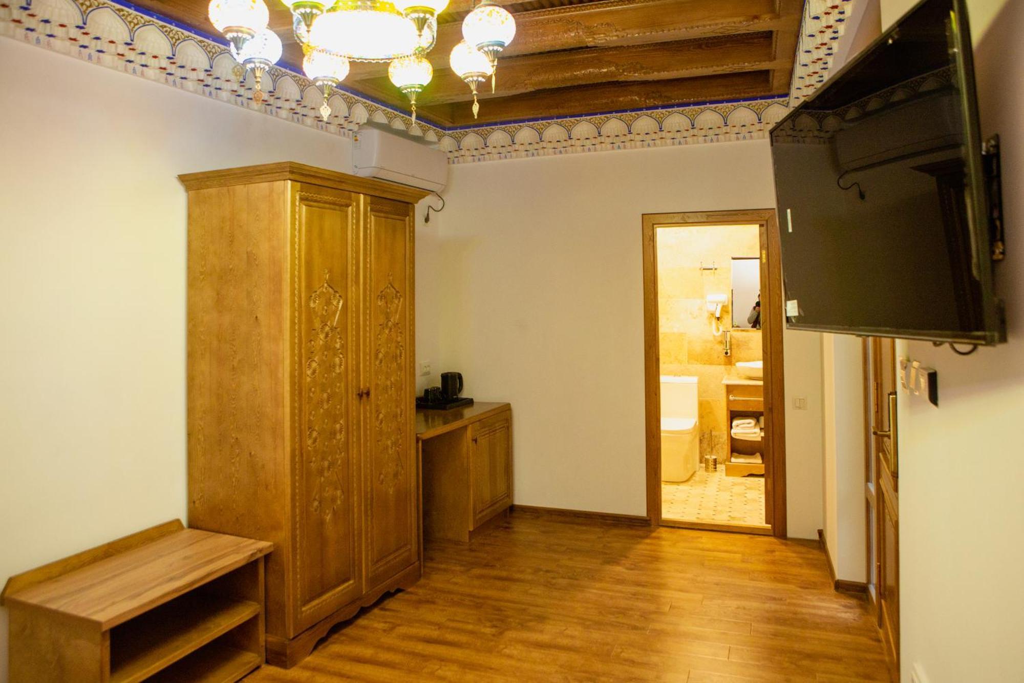 Istat Boutique Hotel Buhara Kültér fotó