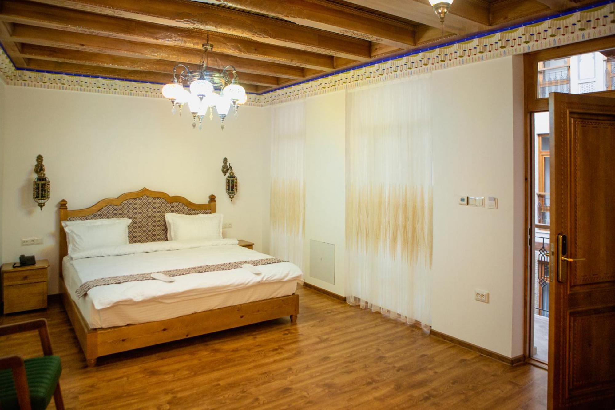 Istat Boutique Hotel Buhara Kültér fotó