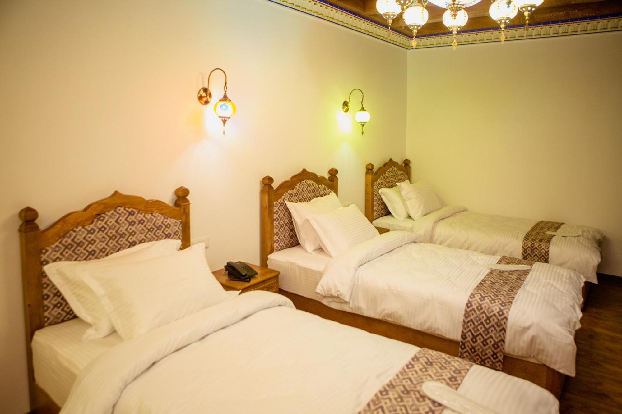 Istat Boutique Hotel Buhara Kültér fotó