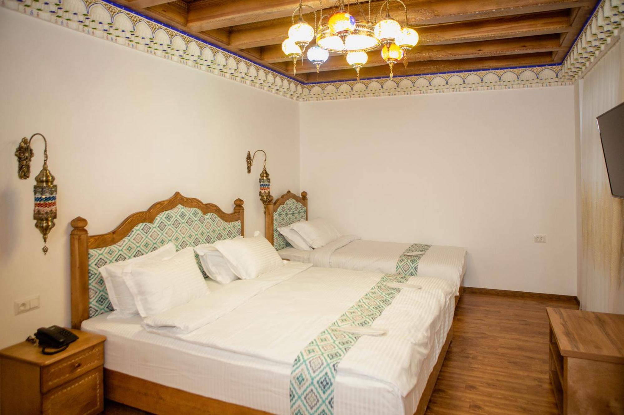Istat Boutique Hotel Buhara Kültér fotó